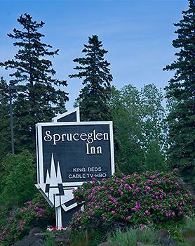 Spruceglen Inn 大马雷 外观 照片